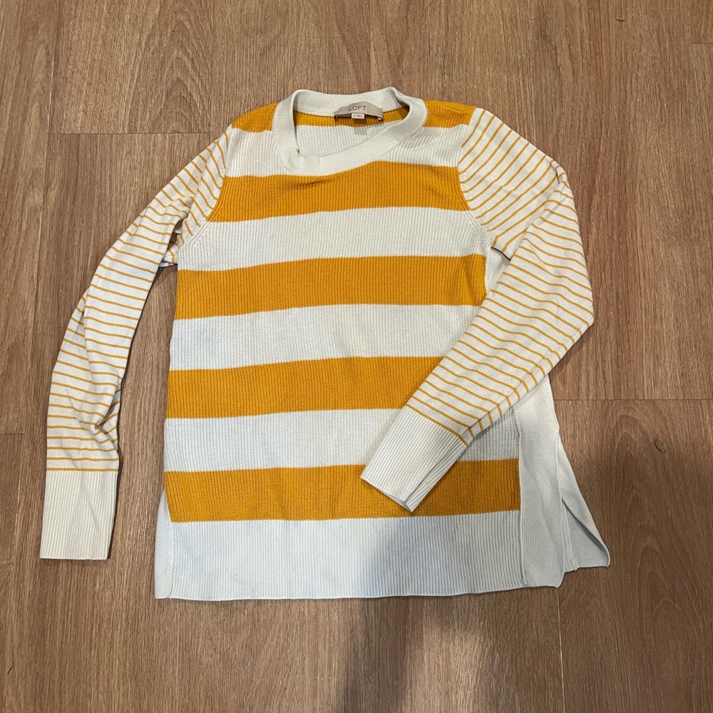 LOft sweater